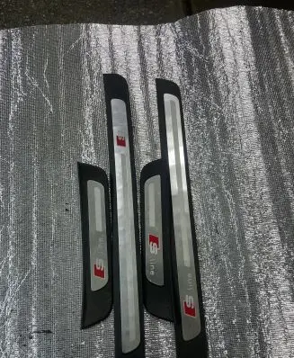 Audi A5 Sportback 8TA sill trim set (inner) 8T8853376A