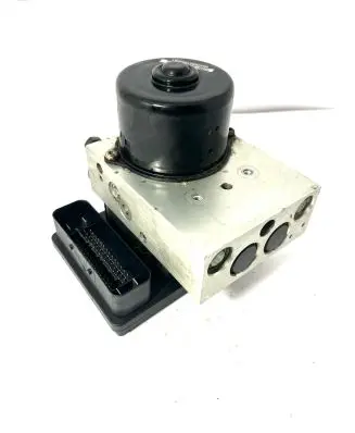 Volvo XC90 ABS Pump P30793446 10020405104