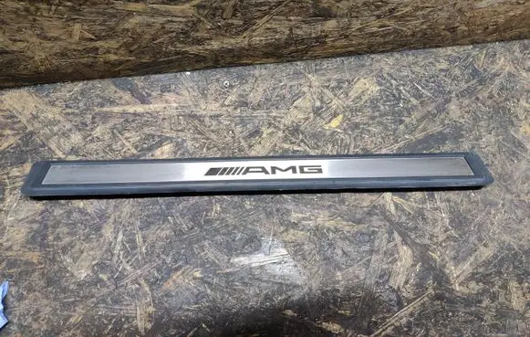 Mercedes-Benz E AMG W211 Front sill trim cover A2116802835