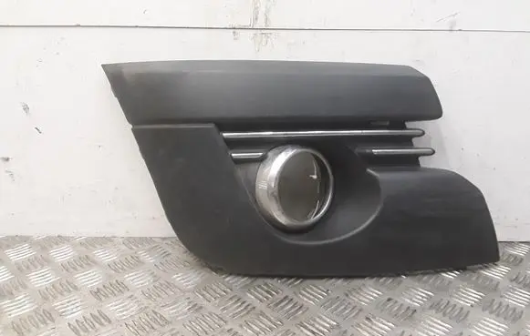 Peugeot 3008 I Front fog light trim/grill 9685098077 T84019061