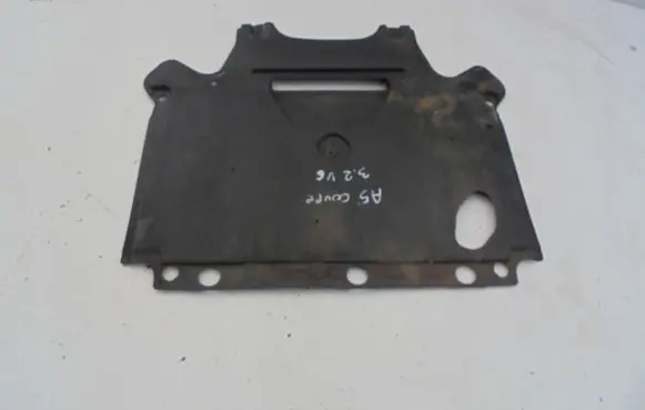 Audi A5 8T 8F Engine splash shield/under tray STREFAOSONA