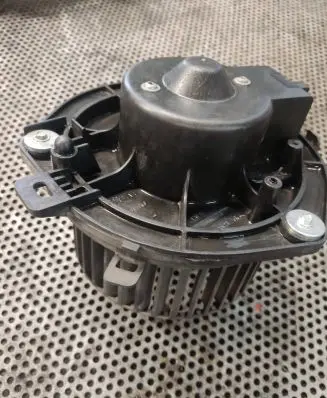 Iveco Daily 45 - 49.10 Heater fan/blower 197630200 B837