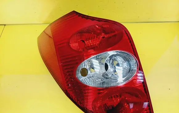 Renault Laguna II Rear/tail lights 8200002471