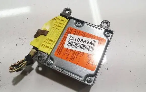 Volkswagen PASSAT B5.5 Airbag control unit/module 1C0909605B