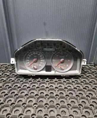 Speedometer (instrument cluster)