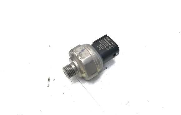 BMW 3 G20 G21 Air conditioning (A/C) pressure sensor 9323658 82CP1707 24055910
