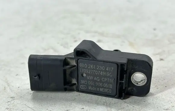 Volkswagen Tiguan Allspace Air pressure sensor 06L906051B 0261230417
