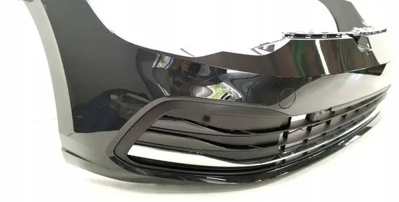 Volkswagen Golf VIII Front bumper 5H0807221J