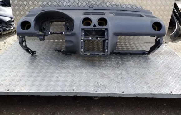 Volkswagen Caddy Dashboard 2K1858295C