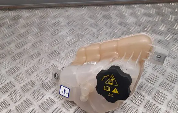 Alfa Romeo Stelvio Coolant expansion tank/reservoir 50548702