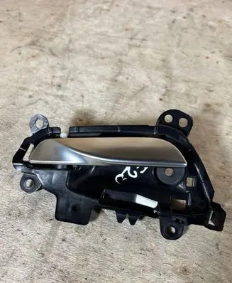 BMW 1 F20 F21 Front door interior handle 7240412 51417240412 106285
