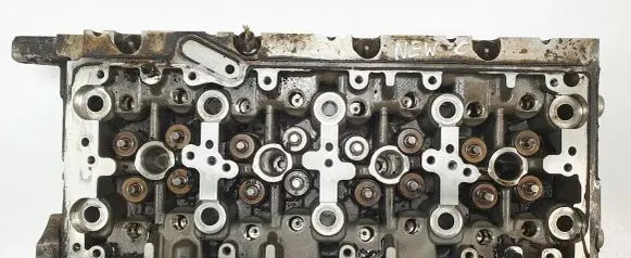 Volkswagen New Beetle Engine head 04L103064C