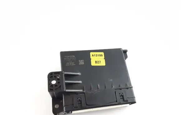 Toyota Prius+ (ZVW40) Air conditioning/heating control unit 8865047423 2774003721