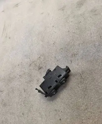 BMW 3 E46 Electric window control switch 61318381514 03120220