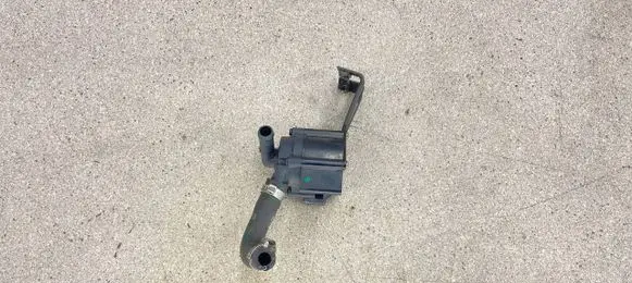 BMW M6 Electric auxiliary coolant/water pump 7629916 11517629916