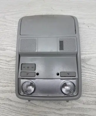 Volkswagen Golf VI Front seat light 3C0867489