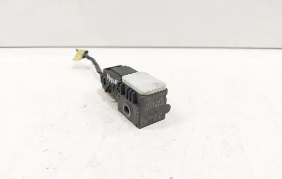 Hyundai Santa Fe Airbag deployment crash/impact sensor 959302B000 51050107 SA320070000