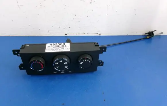 Chevrolet Captiva Climate control unit 96820193