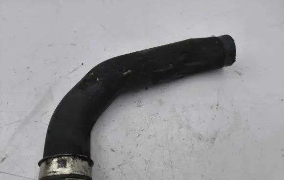Jeep Grand Cherokee (WK) Intercooler hose/pipe 55116861AB