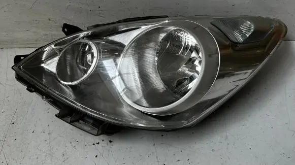 Nissan Qashqai Headlight/headlamp 26060BH10B 90009395