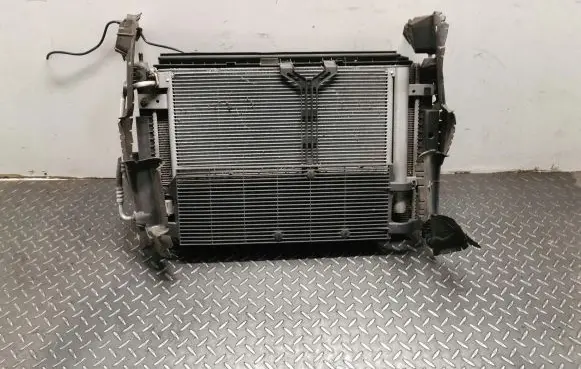 Citroen C4 II Picasso Radiator set 9806313280
