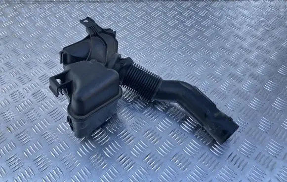 Opel Corsa F Intake resonator 9834648080