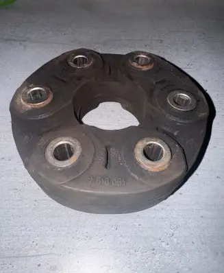 BMW 5 F10 F11 Rear prop shaft donut coupling/joint 7610061