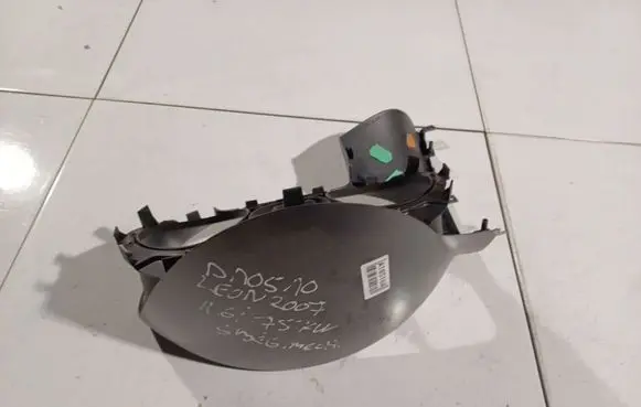 Seat Leon (1P) Dashboard trim 1P0857059