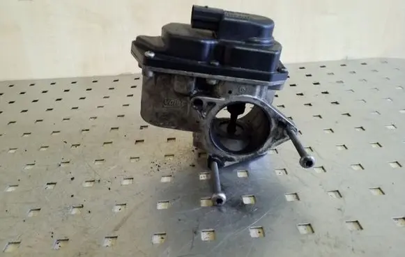 Audi A4 S4 B8 8K EGR valve 03L131501D