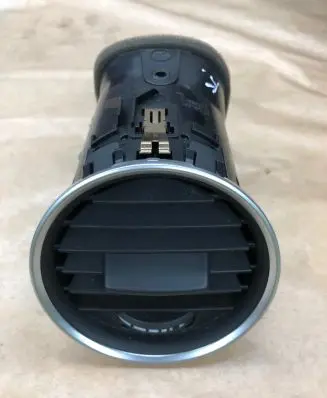 Mercedes-Benz C W204 Rear air vent grill A2048306354 437458