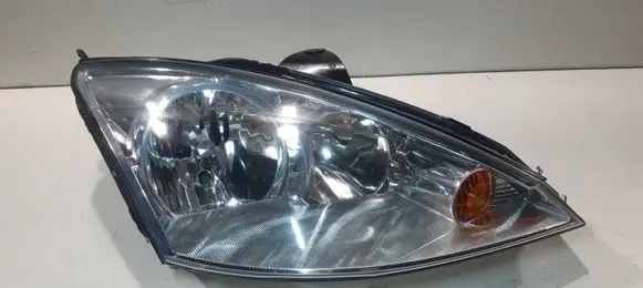 Ford Focus Headlight/headlamp 2M5113W029BF