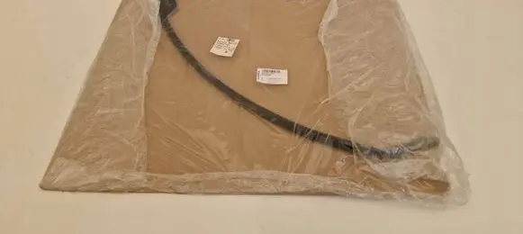 Audi A6 S6 C8 4K Front door rubber seal 4K0839718A