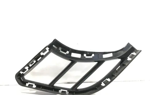 BMW 4 G22 G23 G24 G26 Front bumper lower grill 8081682 15857711