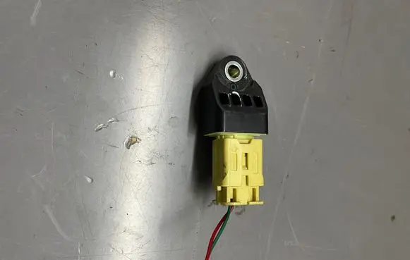 Subaru Legacy Airbag deployment crash/impact sensor 98237AJ000