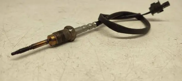 BMW X6 F16 Exhaust gas temperature sensor 7805606