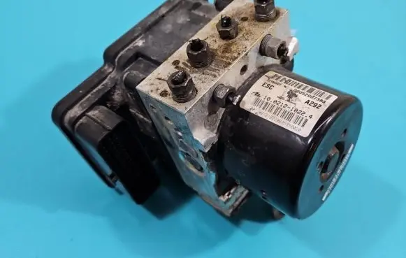 Opel Combo D ABS Pump 10.0212-1022.4 IMPRK1393820
