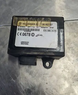 Volkswagen II LT Immobilizer control unit/module 2D0953257