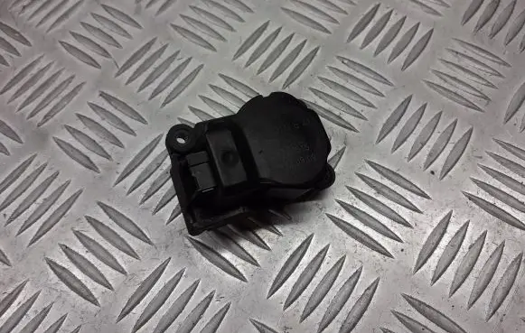 Citroen C5 Central body control module EAD515