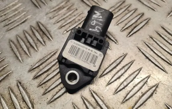 Mercedes-Benz A W169 Airbag deployment crash/impact sensor 1698202226