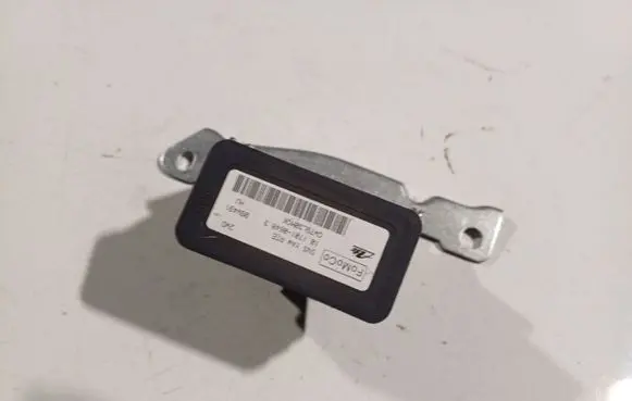 Mazda 3 II ESP acceleration yaw rate sensor 8M513C187FA