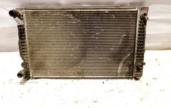 Audi A6 S6 C5 4B Coolant radiator