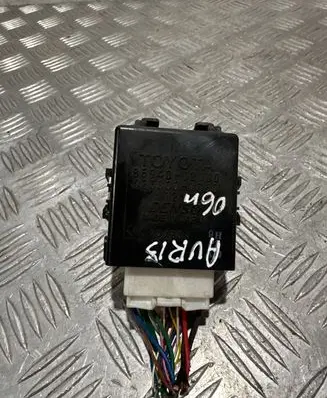 Toyota Auris 150 Window control relay 8594012160