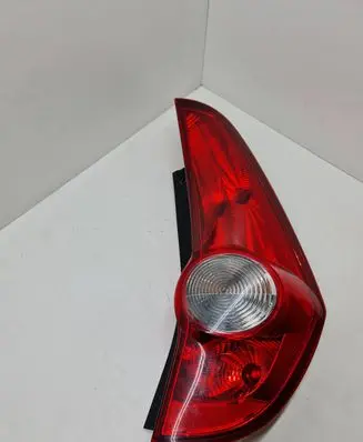 Opel Agila B Rear/tail lights 89071614
