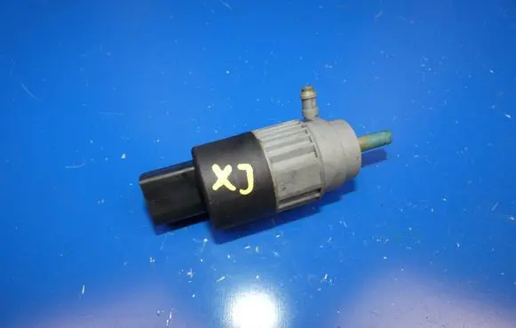 Jaguar XJ X351 Windscreen/windshield washer pump PA6GF25