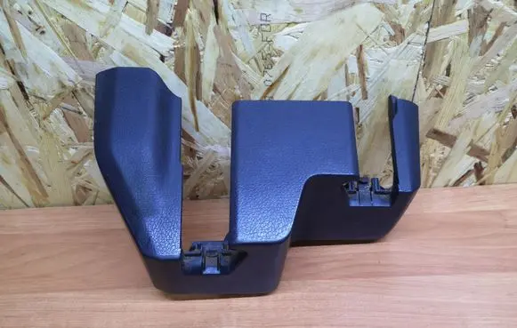 Volvo XC90 Rear seat rail trim cover 30615899