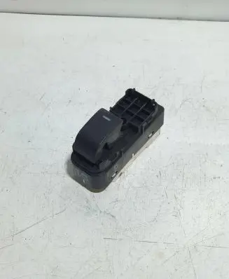 Mazda 3 II Electric window control switch 5AA711EA03 9143T1
