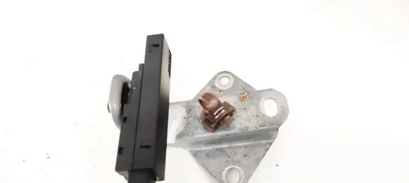 Lexus GS 300 350 430 450H Sensor B672157 B67-2157