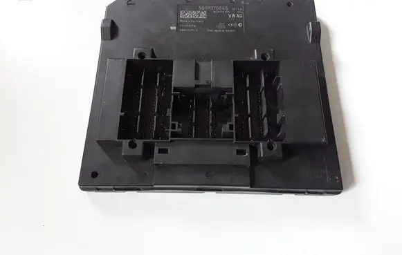 Volkswagen Golf VII Comfort/convenience module 5Q0937084S