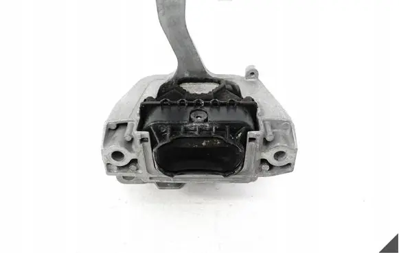 Engine mount bracket