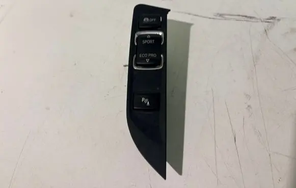 BMW 1 F20 F21 Parking (PDC) sensor switch 9252912